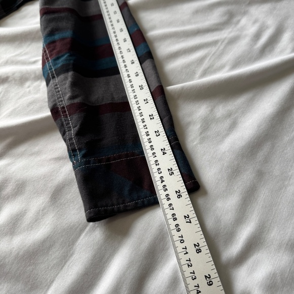 Burnside Mens Cotton Blend Long Sleeve Button Up Casual Dress Shirt Size Large - Picture 9 of 15